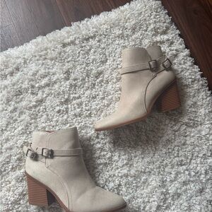 Cream Ankle Booties with Buckle Detail and Chunky Heel